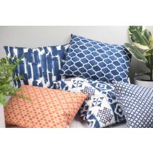 Díszpárnahuzat geometriai mintás 43x43