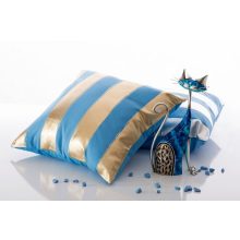 Díszpárnahuzat 45x45 csíkos